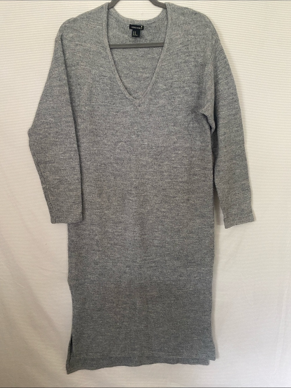 Forever 21 Light Gray V-Neck Knit Sweater Dress